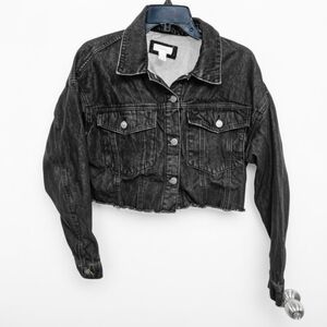 Forever 21 Cropped Black Denim Jacket | Size M |